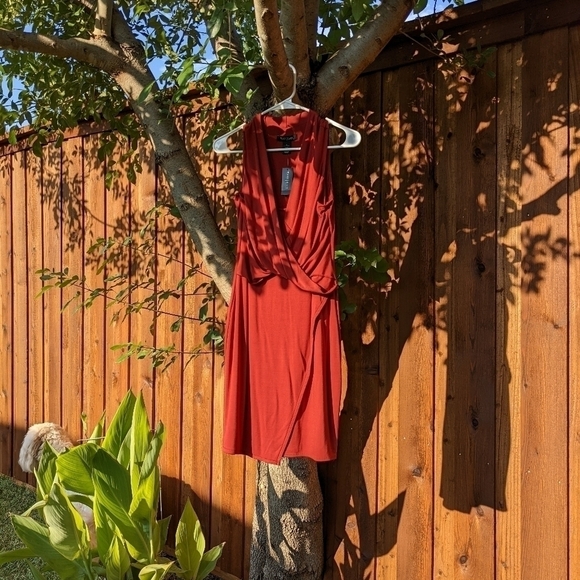 S WHBM Sleeveless Faux Wrap Burnt Orange Perfect Dress NWT - Picture 12 of 15